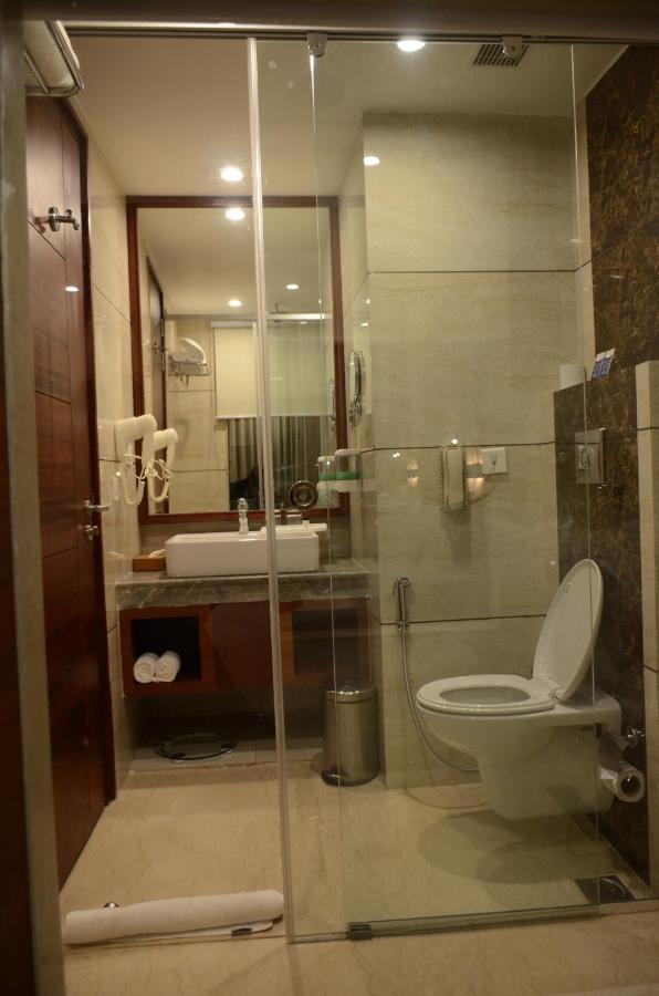 Viraj Sarovar Portico ジャンムー エクステリア 写真