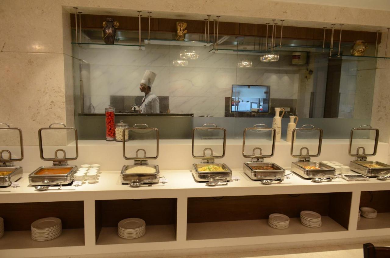 Viraj Sarovar Portico ジャンムー エクステリア 写真