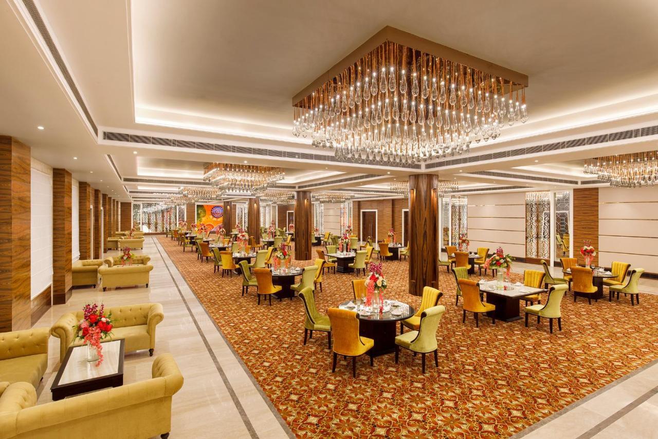Viraj Sarovar Portico ジャンムー エクステリア 写真