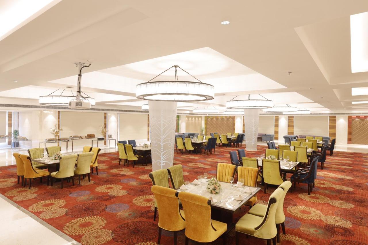 Viraj Sarovar Portico ジャンムー エクステリア 写真
